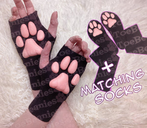 PREORDER MATCHING SET ToeBeanies Pink Kitten Pawpads on Black Mittens + Socks