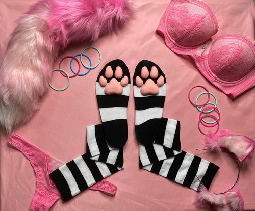 PREORDER CUSTOM COLOR Black & White Striped ToeBeanies